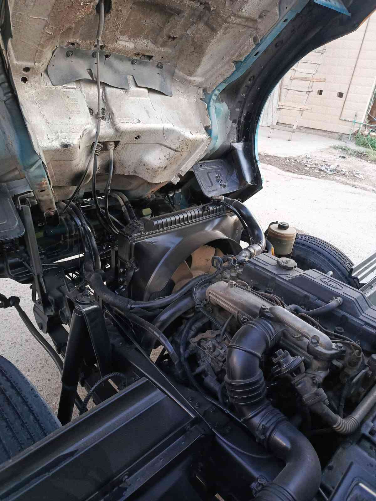 كيا فونتيرا فحل مكفوله مكينة وكير وشاصي وحداديه سيارة جاهزة من كلشي العنوان بابل غير متواجد على فيس بوك مكلف بالنشر رقم الموبايل ***********
