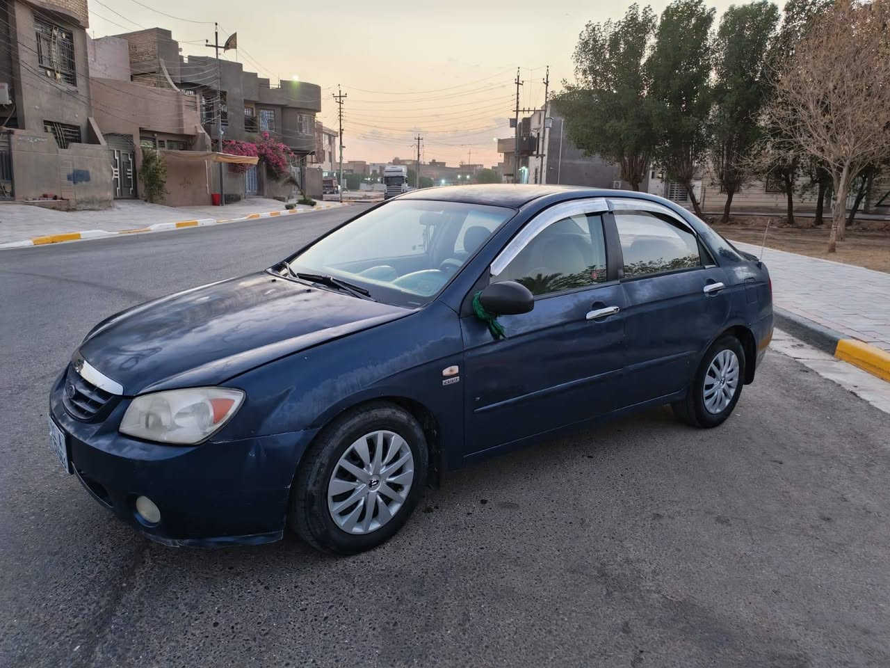 السلام عليكم للبيع سيراتو ٢٠٠٥  جاهزه كير ومكينه وتبريد حداديه نص عمر علمن سياره بيه جراد   رقم بغداد بسمي سنويه ل٣١ وهزه جديده  سعر ٦٠ وبيه مجال  المكان كربلاء.   ***********
