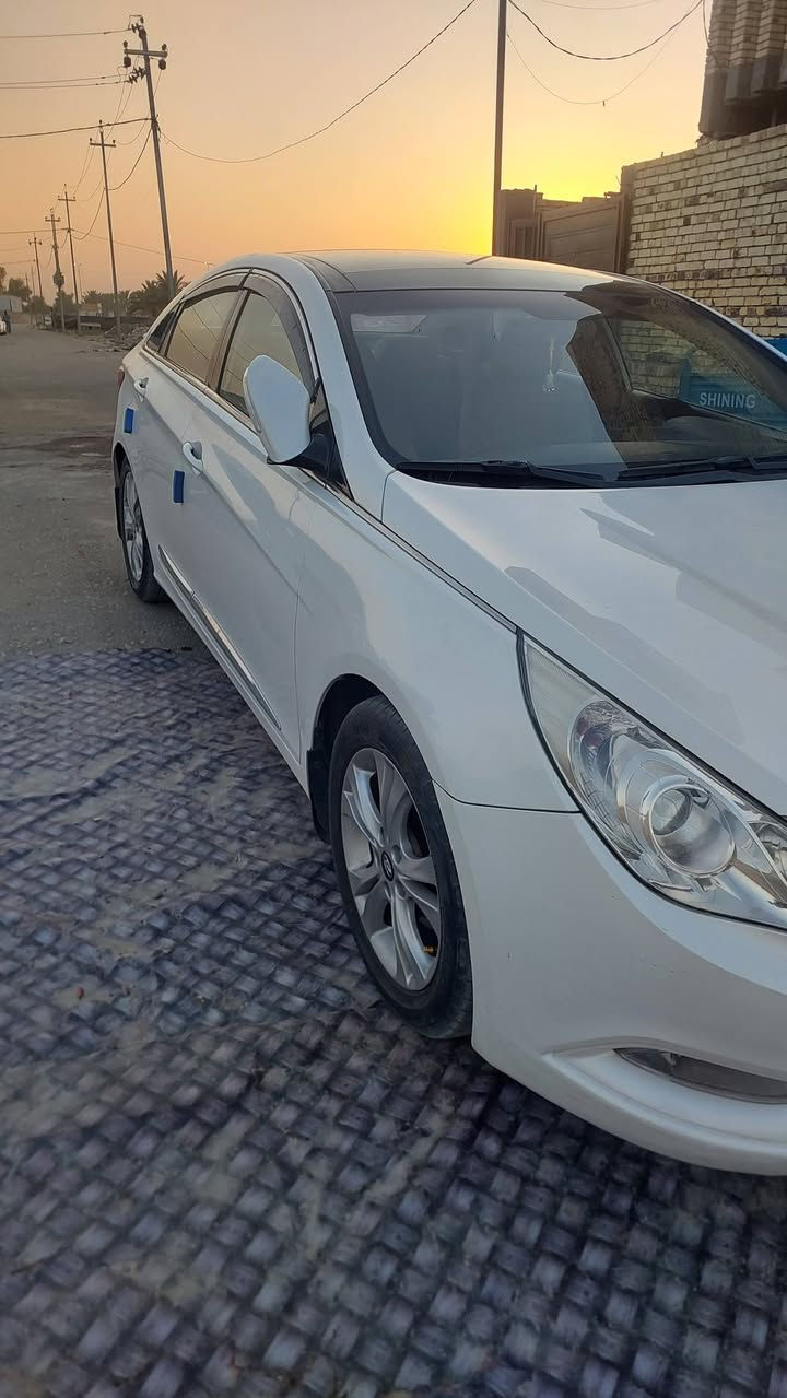 سوناته  للبيع 11بسمي فول ما عده البصمه مكينه2400كفاله السعر 135وبيها مجال ***********
