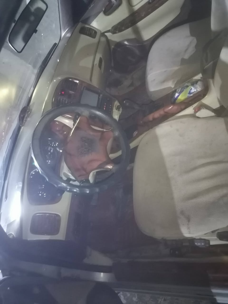 السلام عليكم للبيع سوناتا مديل 2002 محرك 2000 وگير جدد مكفوله من الضربه والصبغ والتبديل صدر امامي خلفي جديد سنويه باسمي 28 مكاني بغداد السعر 38 بيهة مجال بسيط رقم الهاتف ***********
