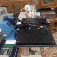 مكبس ملابس • لمعامل خياطة • حالة جيدة