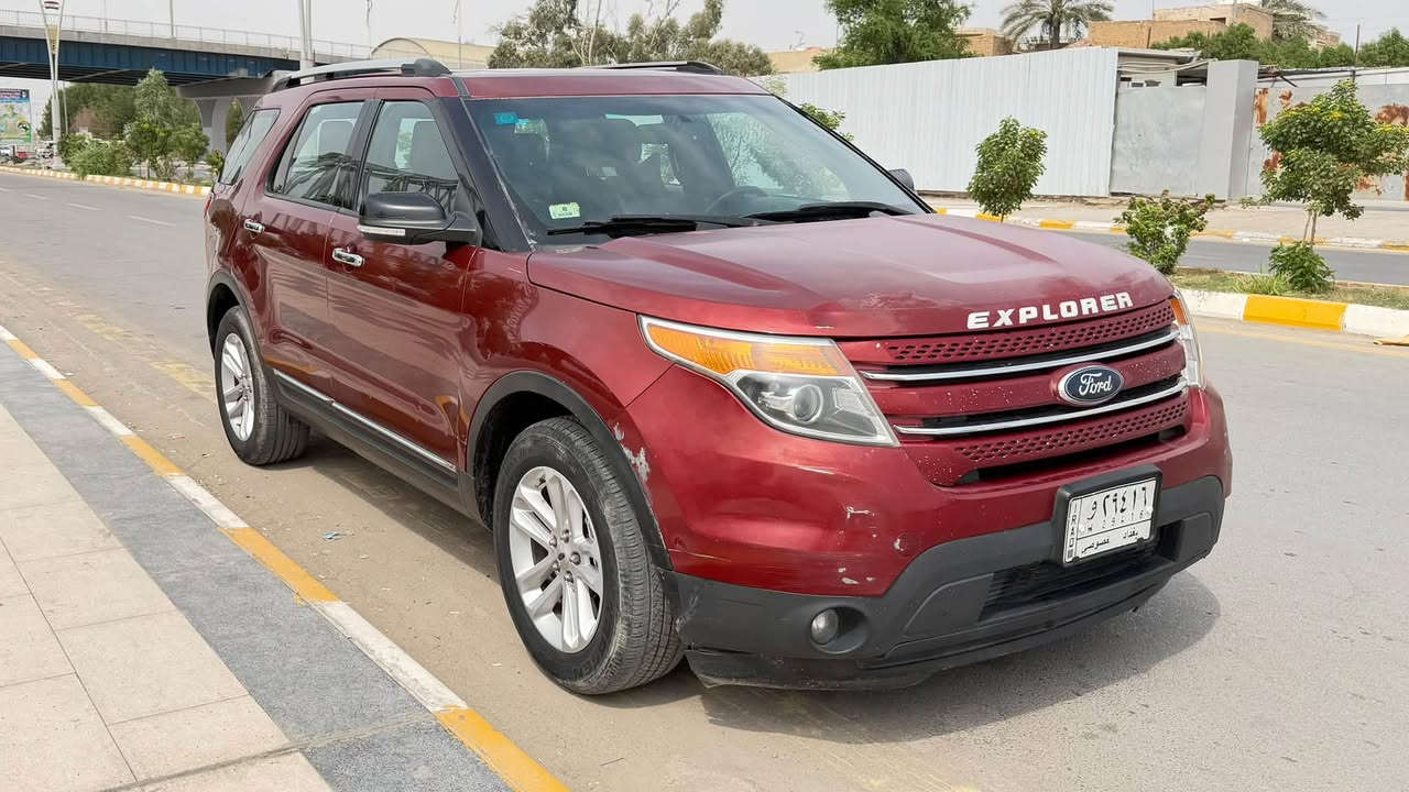 السلام عليكم 
للبيع فورد اكسبلورر 2014 فئة XLT
6 سلندر محرك 3.6 
ماشية 166 الف فقط
سياره عندي صارلها 10 سنوات مبدل بيها فقط فيتبم وشاد اصلي من شركة القاصد
كشنات جلد وحادثها فقط باب السايق وشويه من الجاملغ ( داخل العراق مابيها اي حادث) فقط شخطات بسيطه بالدعاميه وتتكحل عادي
رقم الشاصي موجود وبأمكانك الفحص
السعر المطلوب 130 $
مكان السيارة الناصرية واحياناً البصرة
***********
