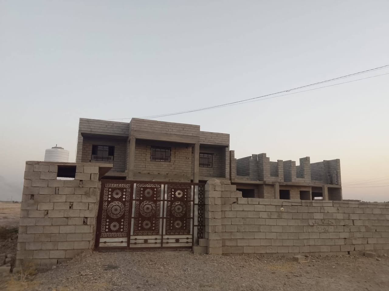 ركن طريق روتانا • طابقين • ٧٥٠م