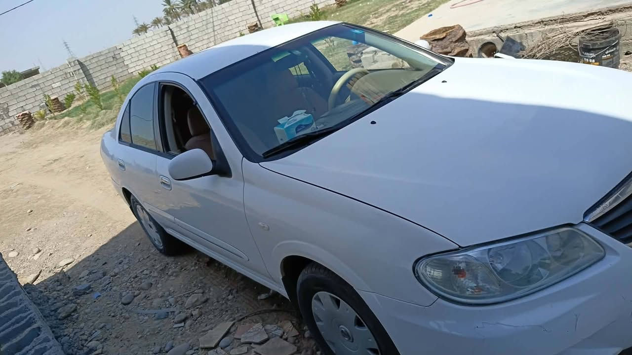 للبيع نيسان سني موديل 2010ياباني رقم صلاح الدين سياره بدون صبغ بيها رصعات شويه كير محرك تخم تاير صدر جديد  تبريد ثلج مكاني سامراء ((السعر 100بيه مجال شويه ))رقمي ***********
