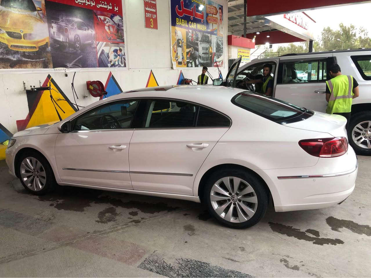 Passat Cc 2013 

🔥 للبيع Volkswagen Passat CC 2013 – 2.0 TSI Turbo 🔥

🚘 موديل 2013
⚙️ محرك 2.0 TSI Turbo
🔄 قير أوتوماتيك
✨ شكل رياضي وفخم
🛋️ داخلية جلد
🌙 فتحة سقف
❄️ تكييف
🎛️ تحكم بالمقود
🚗 سيارة مريحة وثابتة بالطريق

📍 الموقع: أربيل

💰 السعر: 105 مليون دينار
💵 بيه مجال للجادين فقط

🔍 الفحص مفتوح للمشتري بأي مكان يختاره.

📞 للتواصل: ***********

🔥 للجادين فقط — السيارة تستاهل المعاينة. أربيل, العراق
