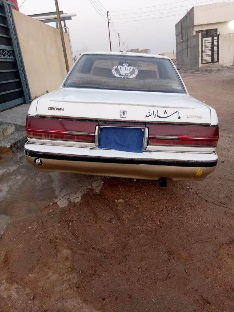 سياره سيدان هارتوب 
كصيف للبيع موديل 92
رقم دولي . رقم وسنوية بأسمي السعر 30 ورقه وبي مجال مكلف بالنشر رقم صاحب السياره 
رقم الهاتف 
*********** البصرة, العراق
