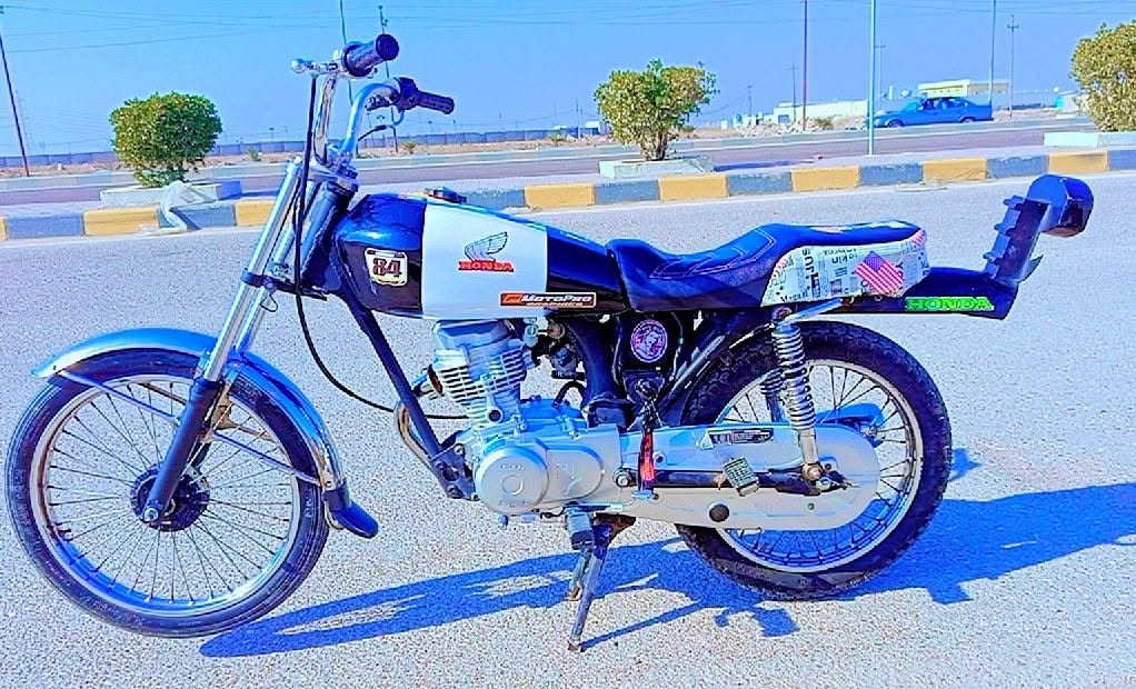 سلام عليكم...شباب دراجه البيع ...بدون.....سعر  خاص .الاستفسار رقم ...***********
