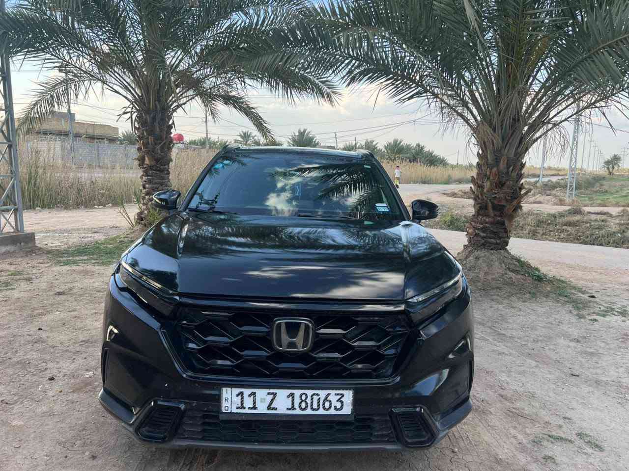 السلام عليكم 
هوندا crv موديل 2023
ماشية 120 
سبورت
سيارة كاملة مواصفات
السعر 179
حادثهة كلش خفيف
للاستفسار ***********
