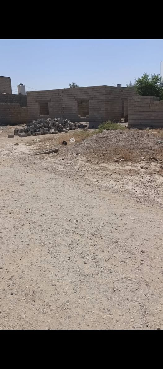 إسلام عليكم توجد قطعت أرض مساحته 200متر وأصله تبليط مكانه العلم قرية الشهيد عبدالله إجباره
***********
إسلام عليكم توجد قطعت أرض مساحته 200متر وأصله تبليط مكانه العلم قرية الشهيد عبدالله إجباره
