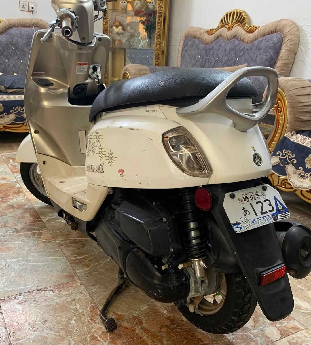 سلام عليكم
ماكس بوليس حديث 

دراجه جديده مال رمبه

بغداد البلديات

السعر مليون وبيها مجال

الرقم***********
