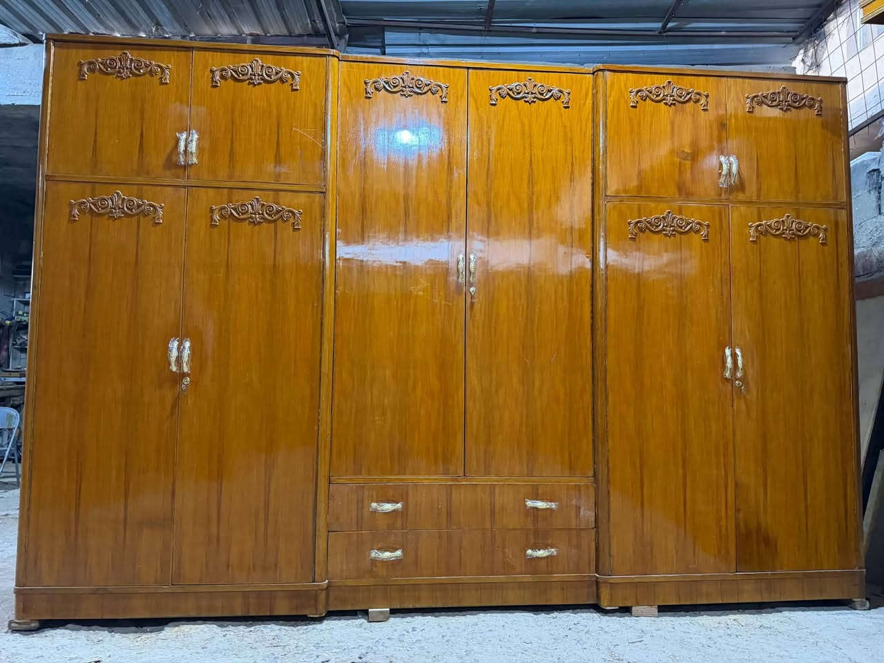سلام عليكم كنتور ٦بوب طابقين صاج حطاطه دنك السعر ٤٢٥.
{***********}
{***********}
