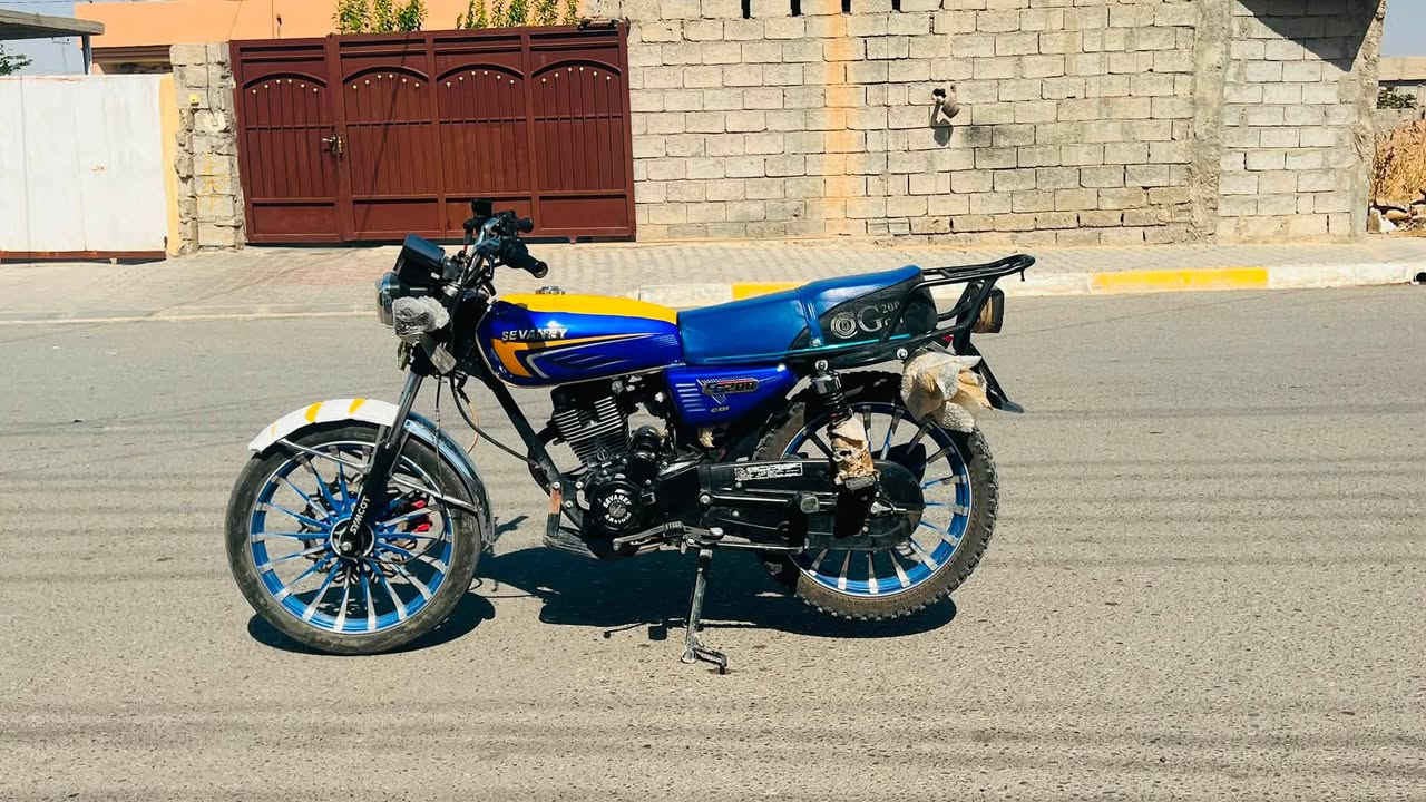 السلام عليكم 
موطور سافان ٢٠٢٥ 
محرك ٢٠٠ 🔥
تشغيل عن بعد 
منفيس 
سويجات عدد ٢
السعر 740 ويرهم مراوس 

***********
