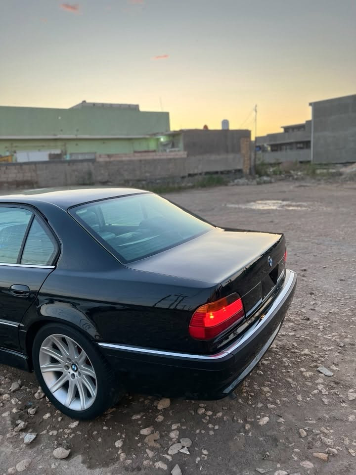 🧿اللهم صل على محمد وال محمد 🪬🪬
BMW .e38 .   740.      1996 .V8
بي ام كاسحه للبيع

مكينه جديده قبل ١٠ ايام شديتها والوصل مال شراء موجود 

داينمو هواء (المرغوب)
كير تبترونك
باب قصير
تعمير جديد بدون اي نقص
كهربائيات كله شغاله بدون چطل شغل بلادي⚡️
حداديه امامي وخلفي جديد
عربانه جديده
تخم دبلات جديد
تخم ويل باخره اصلي حجم ١٩ 
غرفه رصاصيه كهربائيه مال حاويه كامله جديده📦
كشنات١٦ حركه وخزن ميموري ومساج vib
برده خلفيه كهرباء ⚡️ 
جنطه شفط 
شاشه كبيره نضام كاربلي 📲
مري كهرباء ⚡️ 
سنتر لوك🔒
تبريد قطعتين ❄️
صبغ عام جماليه⬛️

رقم كربلاء باسمي
مكاني حله مركز
***********
السعر٩٠
