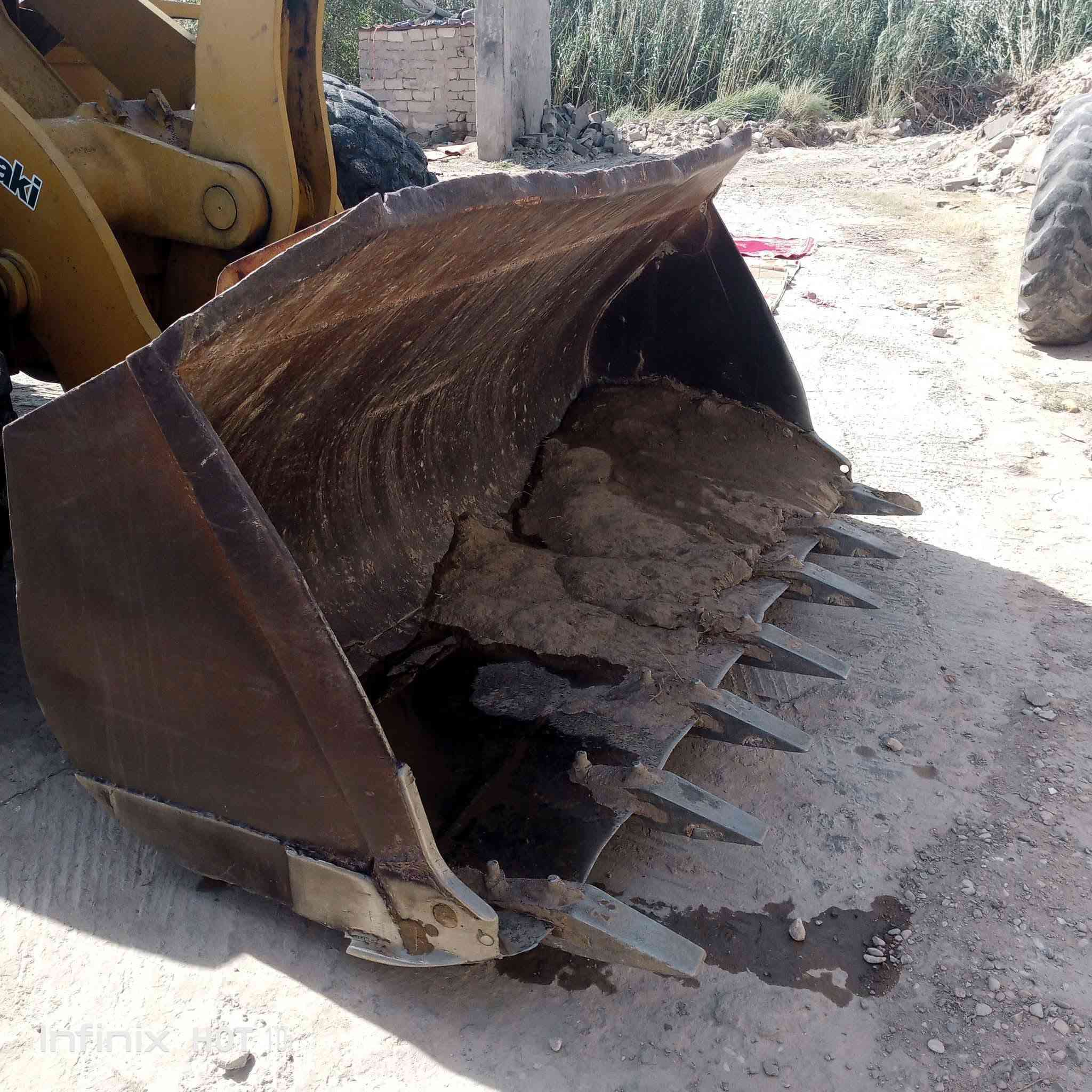 داش ثري للبيع موديل 94 مكينه جاهزه للعمل المكان نجف السعر مناسب جوه السوك ***********
