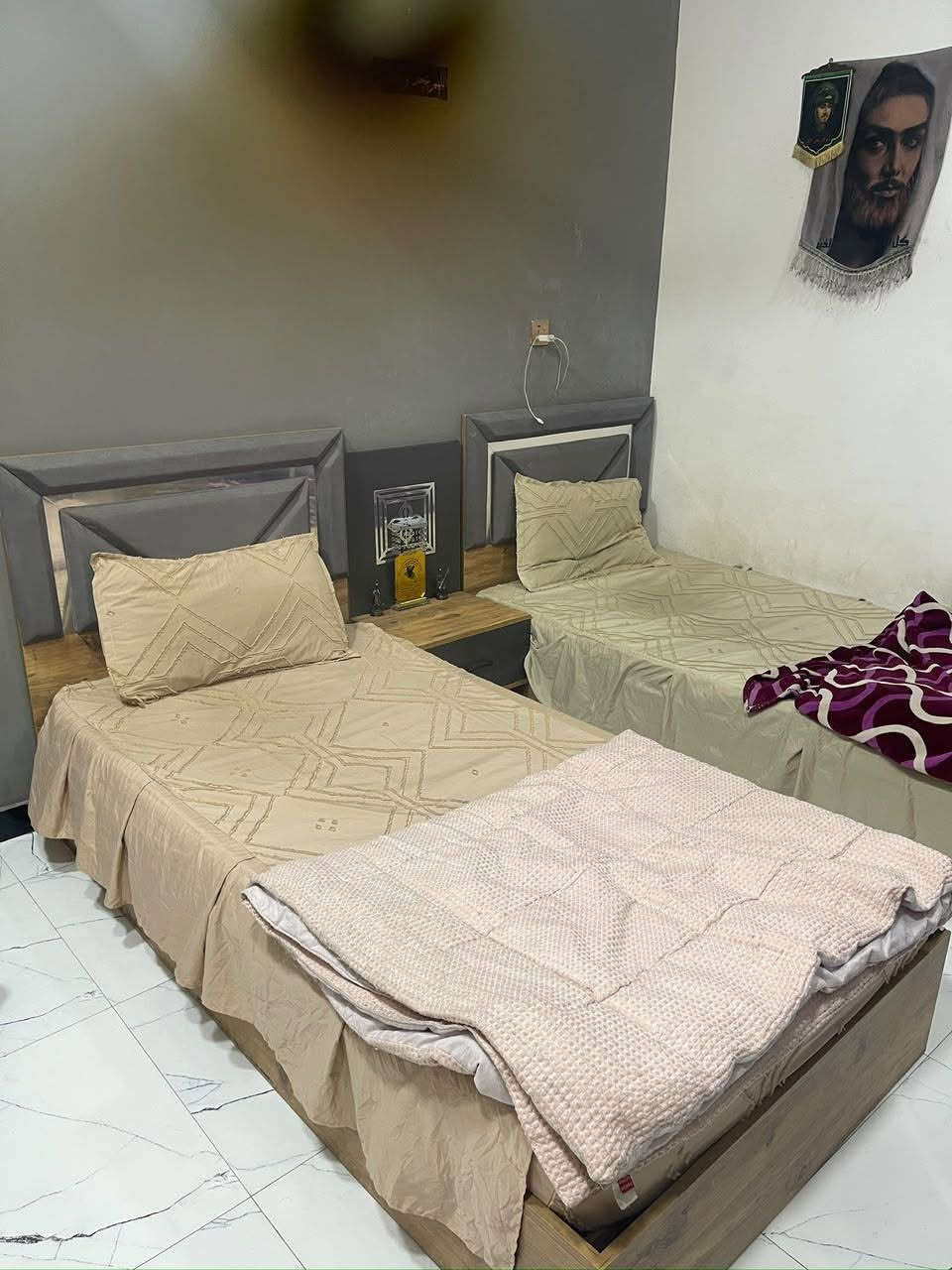 غرفه شبابيه350 ثانيه200 مكان بلديات ***********
