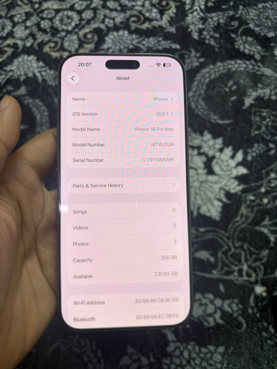 Iphone 16 pro max💛
ئایفۆن ١٦ پڕۆ ماکس 
٢٥٦ گیگا 
١سیم 
پاتری و پشتی گۆڕاوە 
هەموو پارچەکانی تری بیلادن 
هیچ کێشەیەکی نیە هەموو شتی بە زەمانە
نرخی: 620$
شوێن هەولێر 
گەیاندنم نیە 
Tel: 750 3922010

نص مكتوب في الصور:
- 20:07 26 Parts & Service Parts and Service History is collected by Apple and shows information, status and repair details for this iPhone. Learn more... SERVICE HISTORY Battery Unknown
- 20:07 26 About Name iPhone > iOS Version 26.6.1 > Model Name iPhone 16 Pro Max Model Number MYWJ3J/A Serial Number CV9Y10MVMK Parts & Service History > Songs 0 Videos 0 Photos 2 Capacity 256 GB Available 230.65 GB Wi-Fi Address 80:96:98:CB:9E:B9 Bluetooth 80:96:98:EC:0B:F0