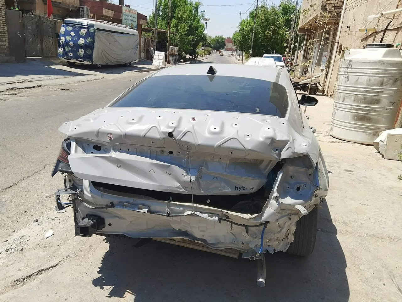سلام عليكم النتره هايبرد أمريكي حادثها فقط بنيد ابدل مال وكاله  موديل 23 بغداد بسمي فول موصفات لمتت صار بيها هاذ الحادث ابيع ع حادثه بكاني بغداد الشعله رقم الهاتف *********** السعر ١٢٠ بيها مجال قليل
