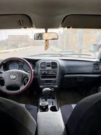 سوناتا • ٢٠٠٢ • ناصرية