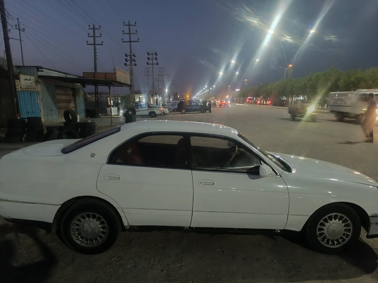 سلام عليكم  بطه متصل مديل 91 بعد شهر وتنتهي السنويه  سياره نصبته  حلوه كير ومكينه مكفولات ففيتي حدادته حلوه راعيه موجود جاري سعر 45البصره قضاء لمدينه  رقم الهاتف*********** وتساب فقط
