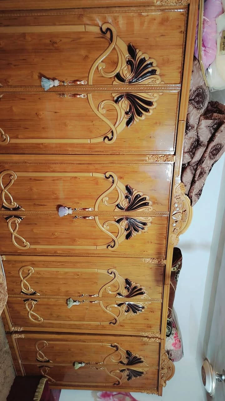 غرفه للبيع نجاره عراقيه درجه اولى عنوان بابل الكفل حي العسكري
*********** 📞
