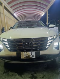 من رخصة مدير الكروب والاخوان الادمنية المحترمين للبيع توكسان خليجي فول...