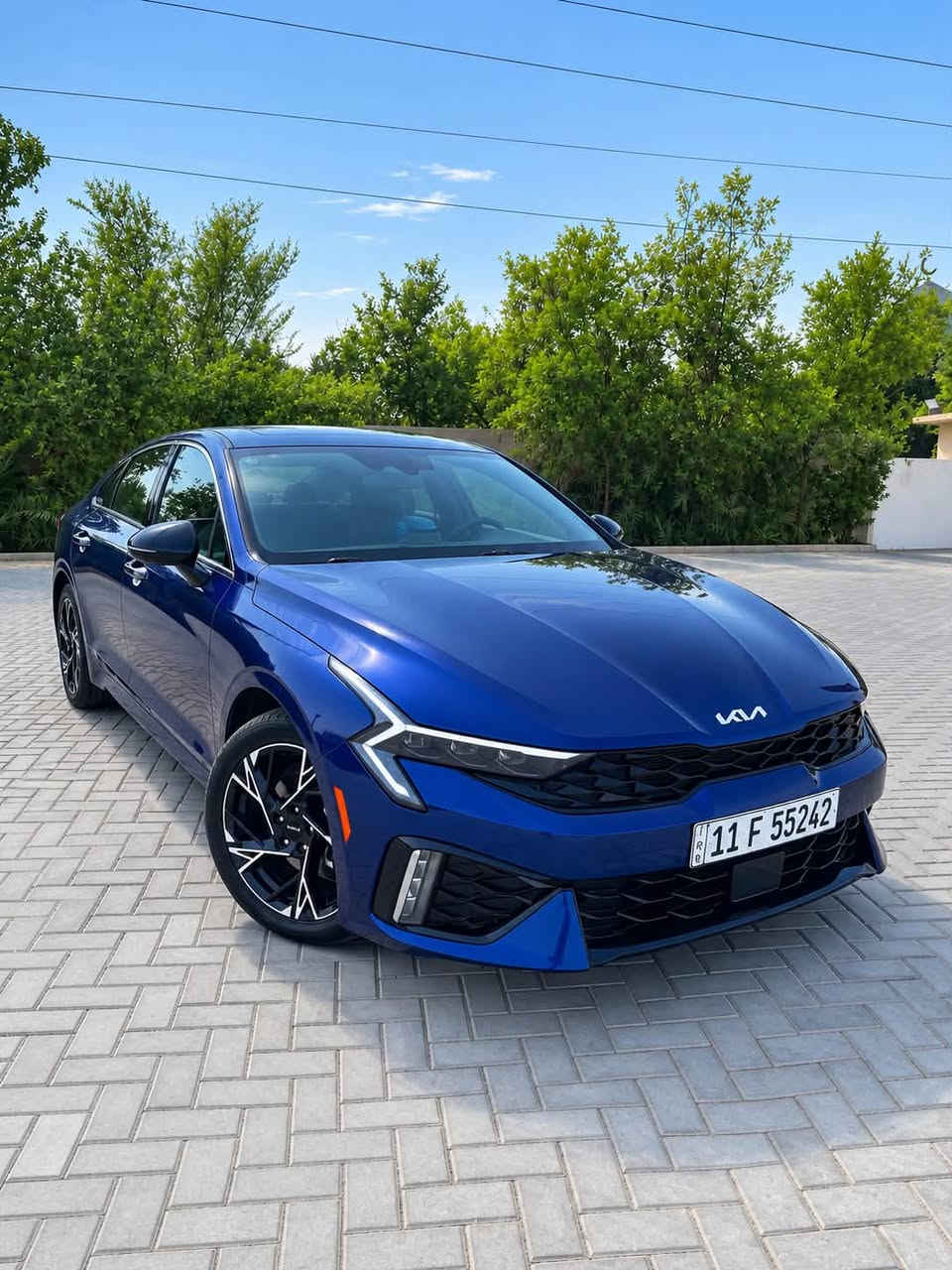 🔥للبيع 🔥
KIA  K5 2025 

فول مواصفات عدة البانوراما 

ماشيه 9 الاف ميل 

محرك GTI 2500 تنفس طبيعي 

كشنات جلد اسود وابيض

رادار امامي و خلفي 

تشغيل بصمه + تشغيل عن بعد. دخول ذكي 

كشنات تدفئه و تبريد 

كشنات كهرباء 

تدفئه بلستيرن 

تحديد مسار 

شحن وايرلس 

تحديد مسار نقطه عمياء 

تحكمات استيرن

ثلاث انضمه قياده 

وبيها بعد هواي مواصفات 

حادثها باب وجاملغ عكس السايق خلفي

مكان السياره بغداد حي الجهاد 

السعر 190 

***********

نص مكتوب في الصور:
- BIDCARS