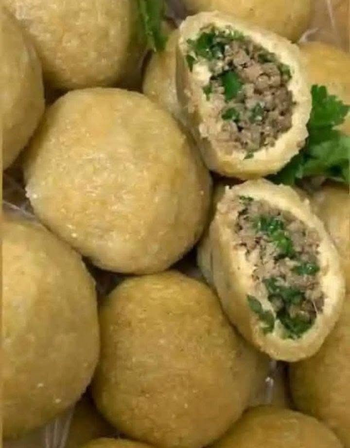 كبه بيت ٢٥كبايه ب٥الاف كبه مرك ٢٠ كبايه ب٥الاف سمبوسه٢٥ ب٥الاف خبز بيت دبل ٢٥ب٥الاف جدر دولمه وسط ب٧الاف يوجد خدمه توصيل للإستفسار مراسله واتساب *********** عمارة, ميسان
