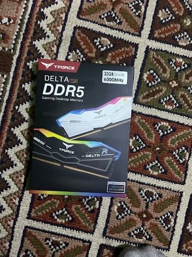 السلام عليكم

تجميعة للبيع وأستعمالها كلش بسيط لاعب علييها بس bf6 تقريباً شهر ومسحتها لان عفت شغلي من وراها🤣 وباقي استعمالي كله بس شغل

Galax Rtx 5070 12g
Ryzen 5 9600x 
T-Force ddr5 32g (2*16) 6000hz
Wd green 1t M.2 nvme 
M.b b650m-E pro
P.s 650 w
Water cooler sama m360 led
Monitor MSI 2k MAG 275QF E21 210hz 0.5ms

السعر 2,900,000
هذا رقمي وموجود واتساب *********** 
فقط كيس وشاشة التجميعة ماخذها بشهر الثاني والشاشة قبل شهر اخذتها ووياهن كيبورد وماوسات ثنين وماوس پاد 
سبب البيع هو اني اشتغل بشركة ومرات احتاج اخذ ويايه لابتوب واللابتوب الي عندي مو كلش قوي وباقي شغلي مطشر بين التجميعة وبين اللابتوب ولعبت نفسي اريد ابيع التجميعة واللابتوب الي عندي واخذ جهاز واحد لابتوب قوي
