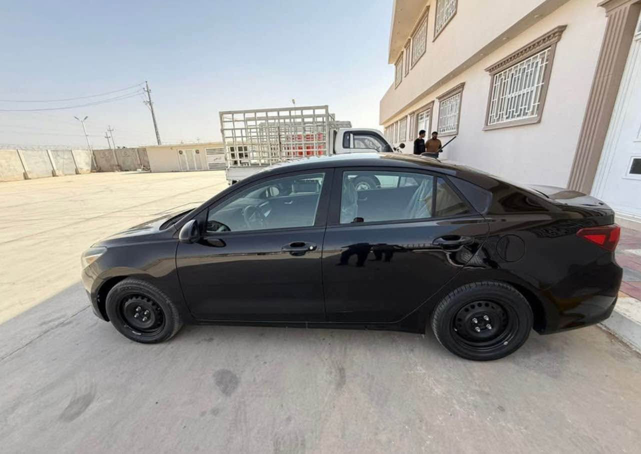كيا ريو S 2019 وارد امريكي محرك 1600 المرغوب بدون تيربو ماشية 55 الف فقط ترايها زيرو
مواصفاتها شاشة وكامرة خلفية نظام مانع انزلاق Abs الجام كهرباء لايت اوتو  تخم تاير جديد باتري جديد تبريد ثلج منظومة جديدة حدادية مال زيرو مابيهه أي نقص جاهزة من كل النواحي وأحلى من الصور كير مكينة كفالة حادثها بنيد وجاملغ جهة اليمين وبالعراق تبدلت الباب ايضاً جهة اليمين رقمها قادسية معوقين وكالة ثاني يوم باقيلها 4 أشهر وتصير حرة مكانها النجف بيع نقداً فقط 
السعر 87 ورقة 
***********
*********** النجف, العراق
