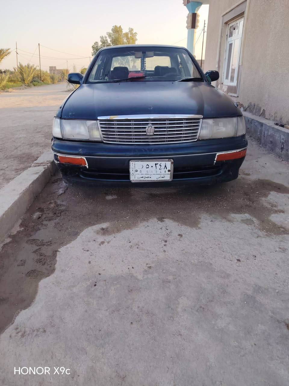 سلام عليكم البيع كرون موديل ١٩٩٣ المكان السماوه ***********  السعر ٥٠ وبيه مجال
