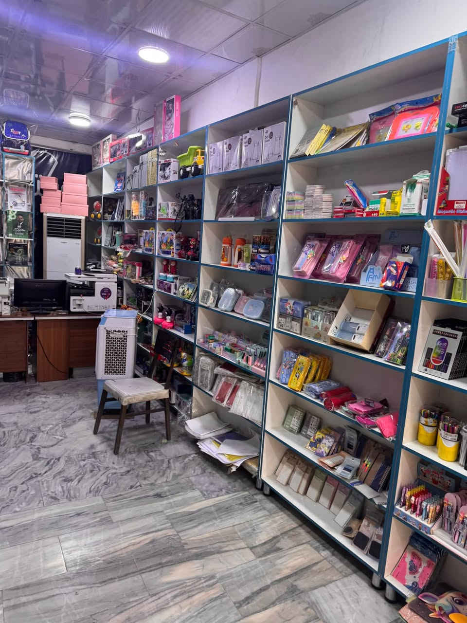 مكتبة • بضاعة أثاث معدات • الحسينية