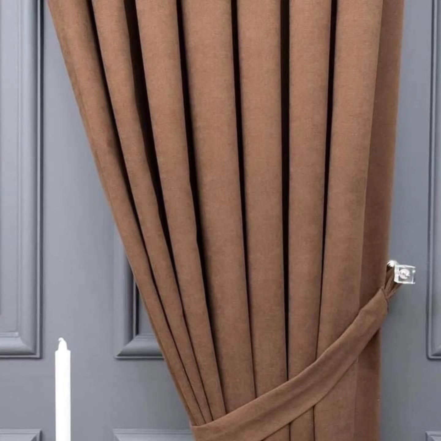 ستائر سيدار سادة ثقيل 🌹🌹 مع ماسكات بردة

يوجد توصيل لكافة المحافظات 
للاستفسار مراسلة البيج أو الاتصال على الرقم 
***********

نص مكتوب في الصور:
- Sedar Home Textile CURTAINS SD-043 SIZE:3*2M PCS:2PIECES