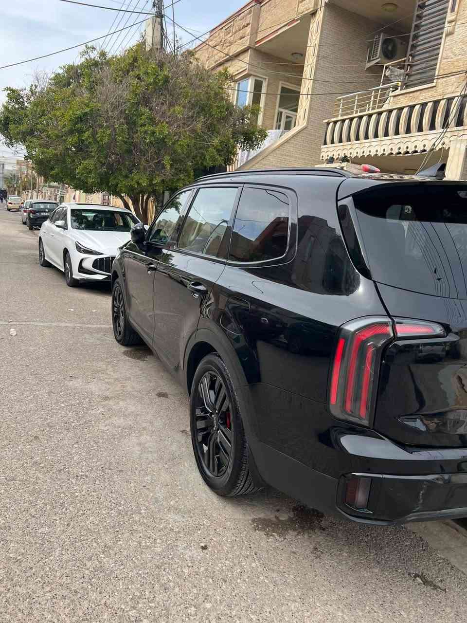 كيا تلورادو فول مواصفات وارد امريكي سياره جديد كلش ماشي 39الف كيلو متر سياره موجود اربيل رقم اربيل رقم الهاتف ***********
