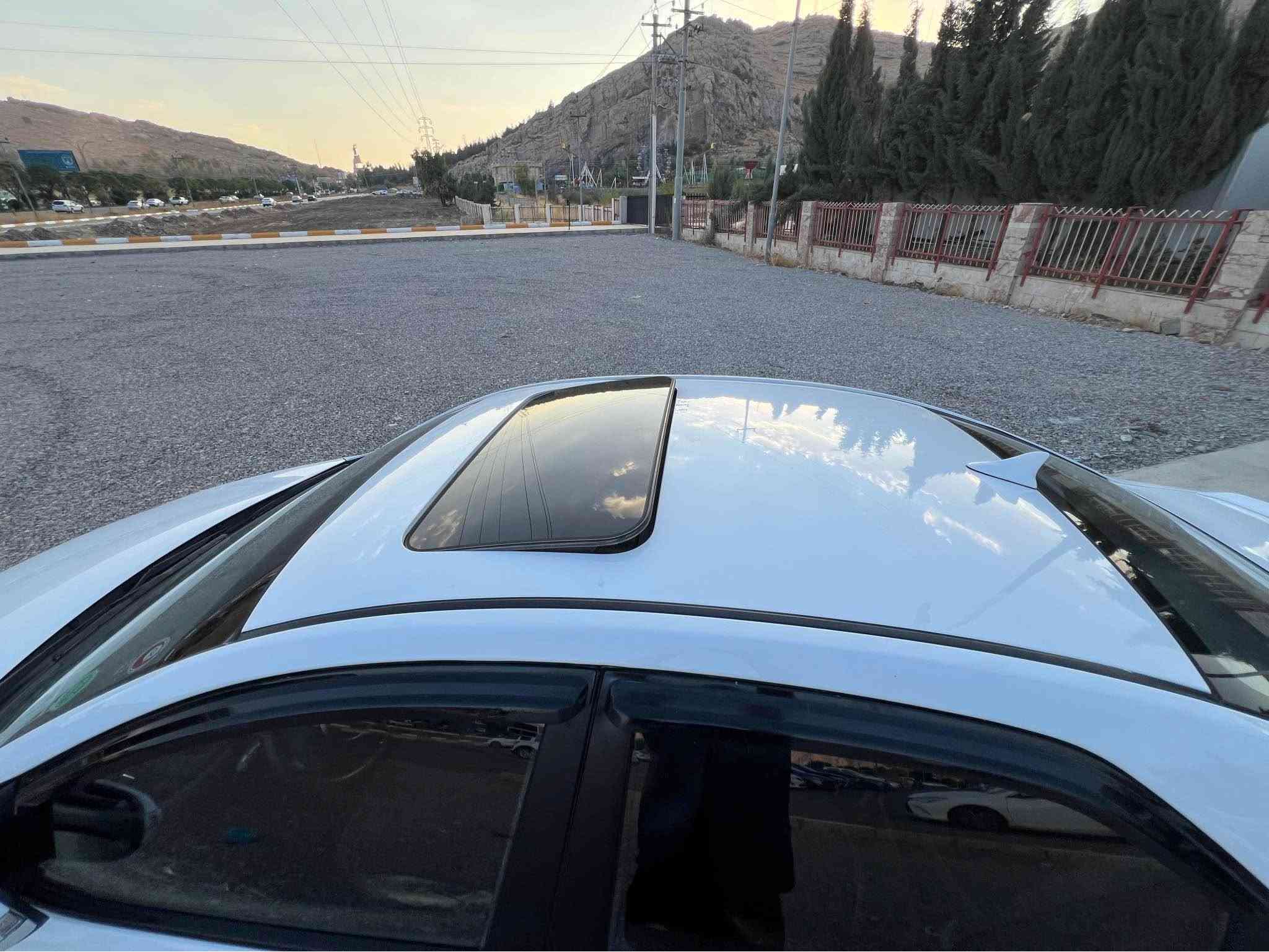 kia sirato 
بسم للّٰةالرحمن الرحيم
كيا سيراتؤ٢٠١٢
بةسمة سلاين
كوشن نيو جلد
كزؤز گةورة
بئجگة لة شوين براوة ٢ پرچةى بؤياغة 
ناو پاكةتة📦
براوةى دوبةى شوين براوةكانى چاك كراوةتةوة
كؤدى بؤ كراوة بة ناوى خؤمانة
eco    ocs شوين شاحن شوين فلش١٦١ هةزار هةقيقى رؤيشتوة
كير مةكينة دةرو بةردى بةشةرت 
بةردى گزؤزى تيداية بةنزين هةر ناخوات
سوكان فؤليؤم 
كاميرة حاسة  كيچ ليزةرى  گيچ كانديئزة
ئاوينة ئيشارةت ئاوينة هيتةر دژة فول
كوشن جلد كوشن هيتةر
قفل مةركةزى
پاترى تازة  رؤنى گير و مةكينةى تازة گؤردراوة
تايةكانى لؤك ناو پاكةتى بؤى بةستراوة
ليد حةدةسة 
سةقف كةڤةر بةشةرت  كير مةكينة بةشةرت ١٠٠ فيتةر
دةعم ليدران بةشةرت   
كامل كامل مةسرةف كراوة بةس ليى خورةو دوعاى خيرمان بؤ بكة سةيارةكة هي مالةنة هي مةحرز نية بةدلى خؤم مةسرةفم كردوة 
هةموو شتم نوسيوة  ية ٢٥٠ مةسرةفى هةبوو 
٥ كةلا برا 
لة مالةكة بيمنةتم 
***********وةتس ئاپى لةسةرة
***********ڤايبةرى لةسةرة رانية, السليمانية
