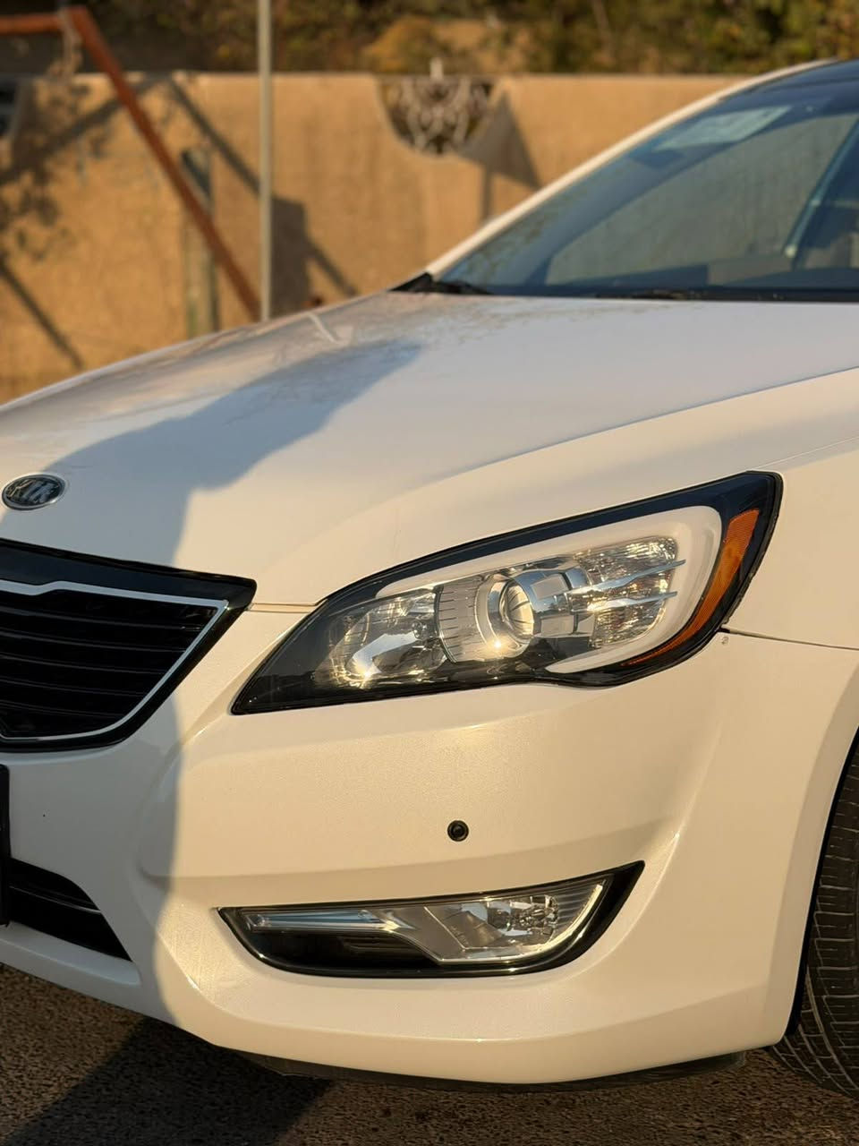 Cadenza 2011 كادنزا خليجي
محرك 3500 6V ,DOHC

فول مواصفات 1/1 عدا البصمه

بانوراما طكتين

مرايا شفط

اشاير بالمرايا

مرايا قلاب

مانع انزلاق 

انارة داخلية بالبوب والدشبول بلادية

ترحيب عند الاقتراب

بردة خلفية كهربائية بلادية

خزن ميموري وضعيتين كشن ومرايا جانبية وستيرن

كاميرا خلفية شاشة بالمراية

كشانة كهرباء 

ماشية 130km

گير ومكينة مكفولات  لا تنقيص لا تبخير 

كير مكينة صدر تخم تاير كله جديد مابيها اي نقص رقم بغداد الإنكليزي الجديد بسمي سنويه جديده العنوان بغداد الإتصال على الرقم ***********
