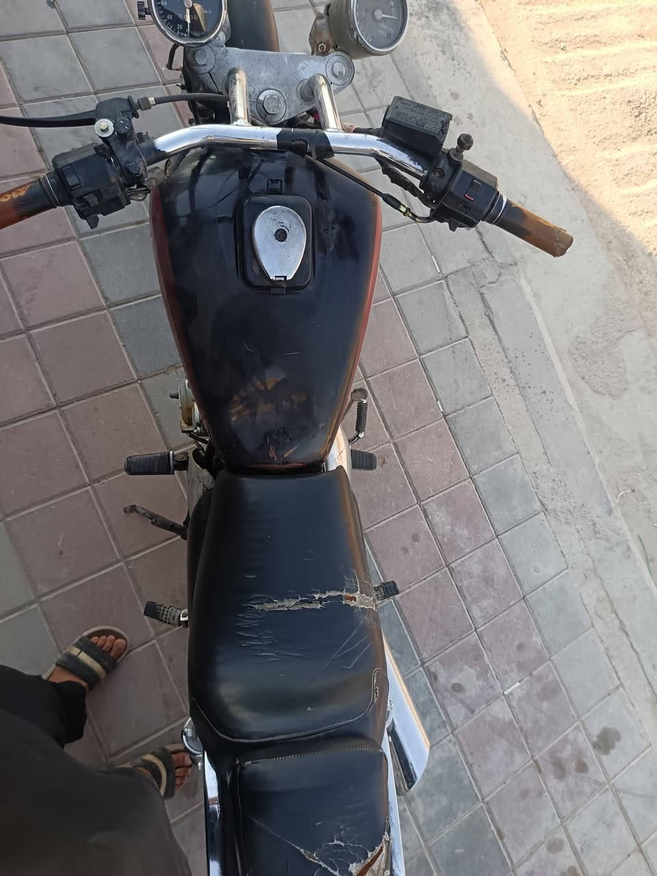 سلام عليكم دراجة هارلي فيراكو بيهة محرك ستوتة MTR جديد نقصهة تاير خلفي فقط الدراجة بدون أوراق رايدهة 550 وبيهة مجال  كلك  مكاني واسط ناحية سيد الشهداء المزرعة ***********).  واتساب***********
