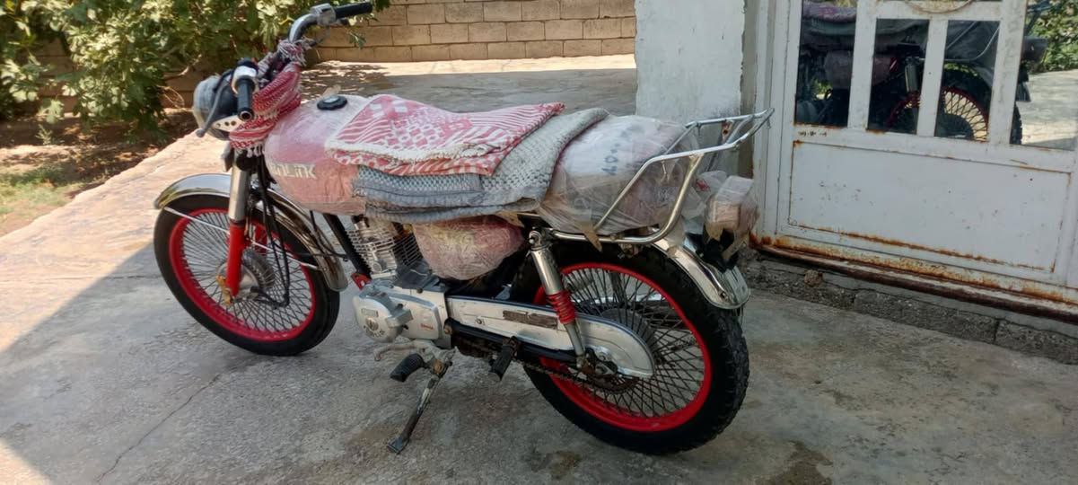 نامه موديل 22مخرجه ب 23دراجه خير من الله سعر 400وبيه مجال حك جيه 
***********تصل وتدلل ديالى كنعان شلالات
