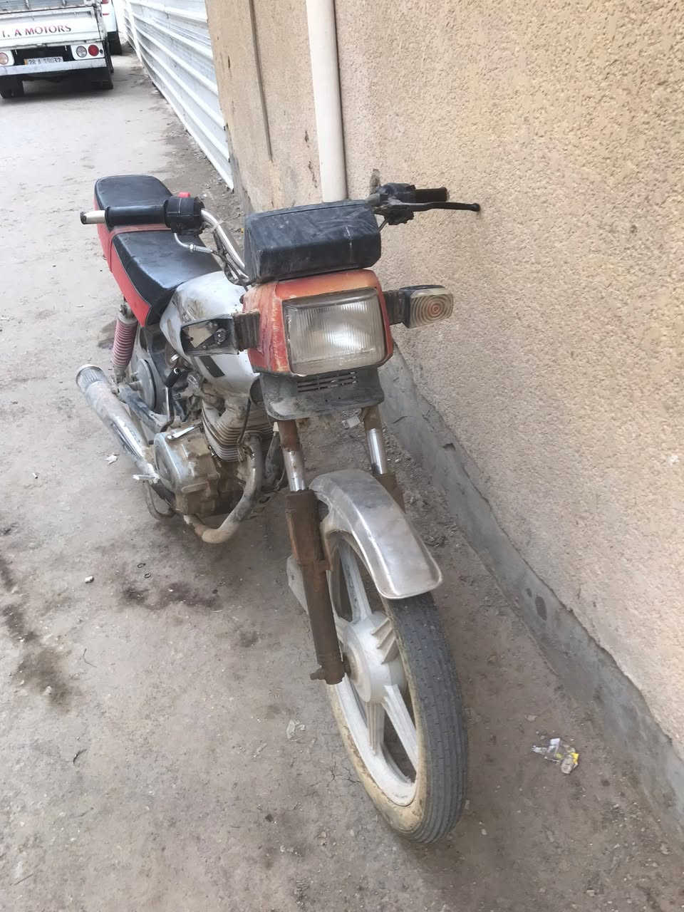 فيوم • ٢٠٠ • مجال