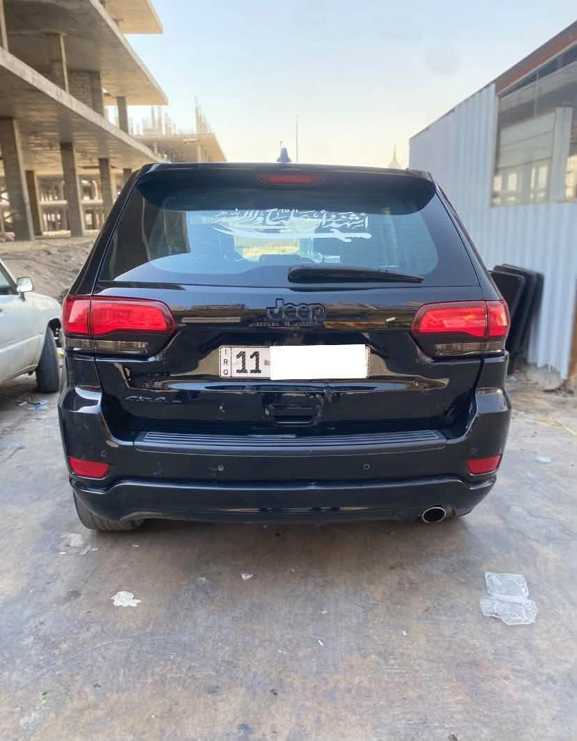 جيب كراند شيروكي
موديل 2019

امريكي 6/3600  سلندر 

حادث جاملغ وبنيد 

مواصفات

دفع رباعي 

فتحة سلايد

كشنات ستيرن تدفئة

رادار خلفي 

تشغيل عن بعد 

جنطة كهرباء 

بصمة ابواب 

انضمة قيادة / سبورت_ ايكو _نورمار

اوتو ستوب

مانع انزلاق

مكان بغداد 

سعر 190 وبيها مجال 

هاتف / ***********
