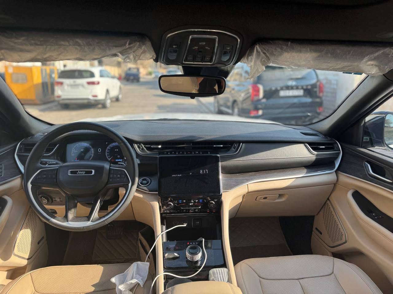السلام عليكم ورحمة الله وبركاته
تحيه طيبه 
السياره للبيع فقط. 
جيب 2023 گراندشيروكي لمتد
وكاله هارلم
السيارة فول مواصفات مكفوله كفاله عامه من الصبغ والتبديل
السياره ماشيه 74 الف قبل للزياده 
رقم السياره بغداد دولي جديد بسمي
مكان السياره النجف الأشرف
سعر السياره 390 ورقه بيه مجال بسيط
للتواصل ‭***********
