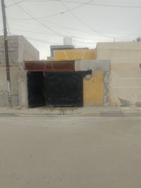 ١٠٠م • طابق ونص • ٣غرف