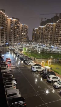 المنصور ستي • ١٩٨م • طابق ١٠
