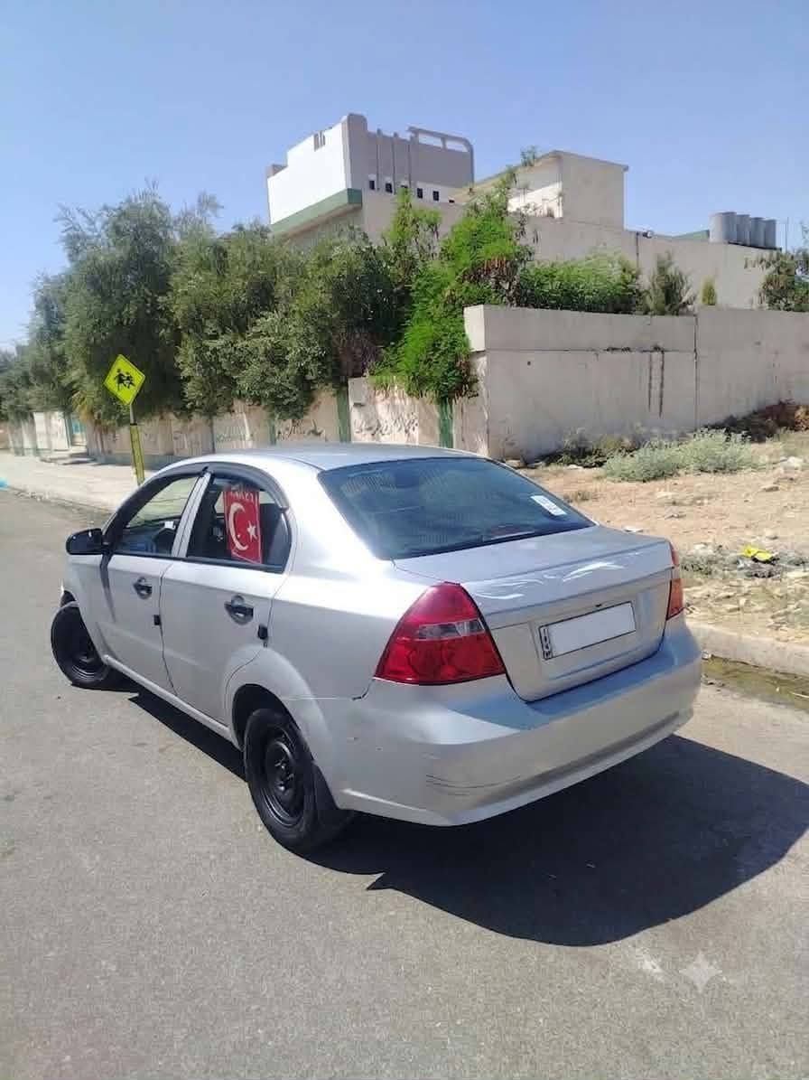 السلام عليكم افيو رقم اربيل مسطره  2008 مكينة عل نص كير شرط صبغ ثلاث قطع صبغ ابيع حزام بدون  دواخل سنوية ٢٠٣٠ شرط التحويل مكان السيارة موصل حي السكر للاستفسار/(***********)(/*********** )
