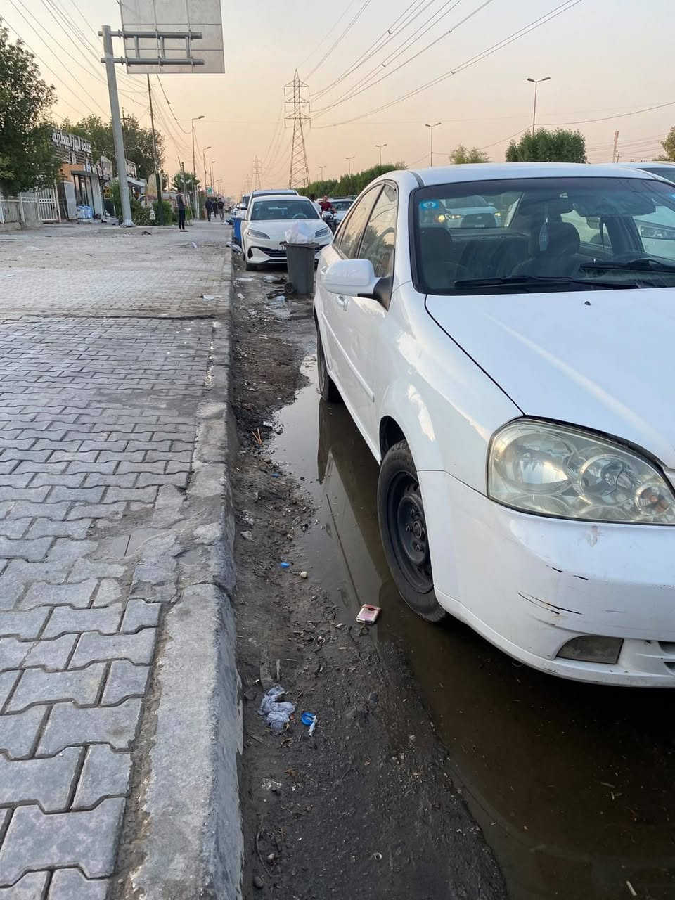 السلام عليكم اوبتر رقم كربلاء الجديد بسمنه تحويل ثاني يوم رقم هزه سنويه جديدالمكان بغداد الغزاليه بيهه قطعتين بدون دواخل تبريد منضومه جديده كير مبدلي جديد مكينه خير من الله السياره صدرهه تعبان السعر 63وبيهه مجال مديل 11رقم الهاتف ***********
