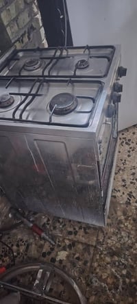 ثلاجه عايزه غاز • طباخ 4عيون • حي ميسان