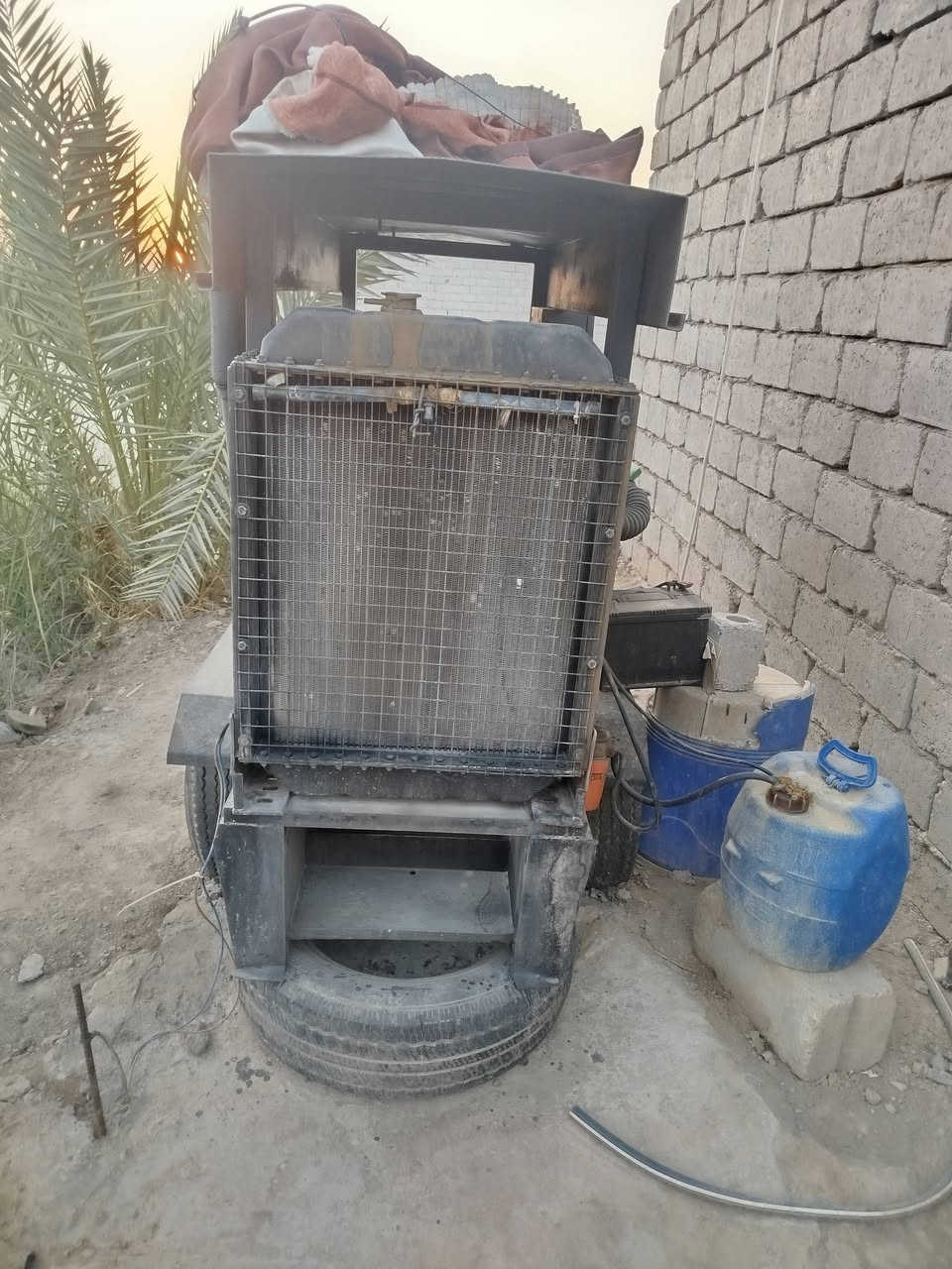 مولد كيه اقتصادي 30كيفي جديد استعمال قليل لاتنقيص ولاتبخير باتري جديد سلف ملف نحاس100/100 جديد30كيفي يعني 120انبير  مولد السعر13ورقه موبايل ***********
