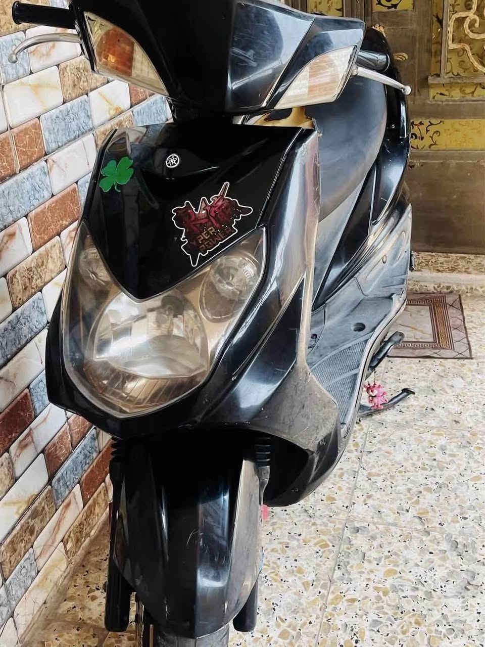 السلام عليكم سكنس فحل للبيع كابريتر دراجه بلاديه ونصبتها حلوه المكينه مكفوله خرسه دراجه كلشي مابيها جديده العنوان الحسينيه الاستفسار ***********
