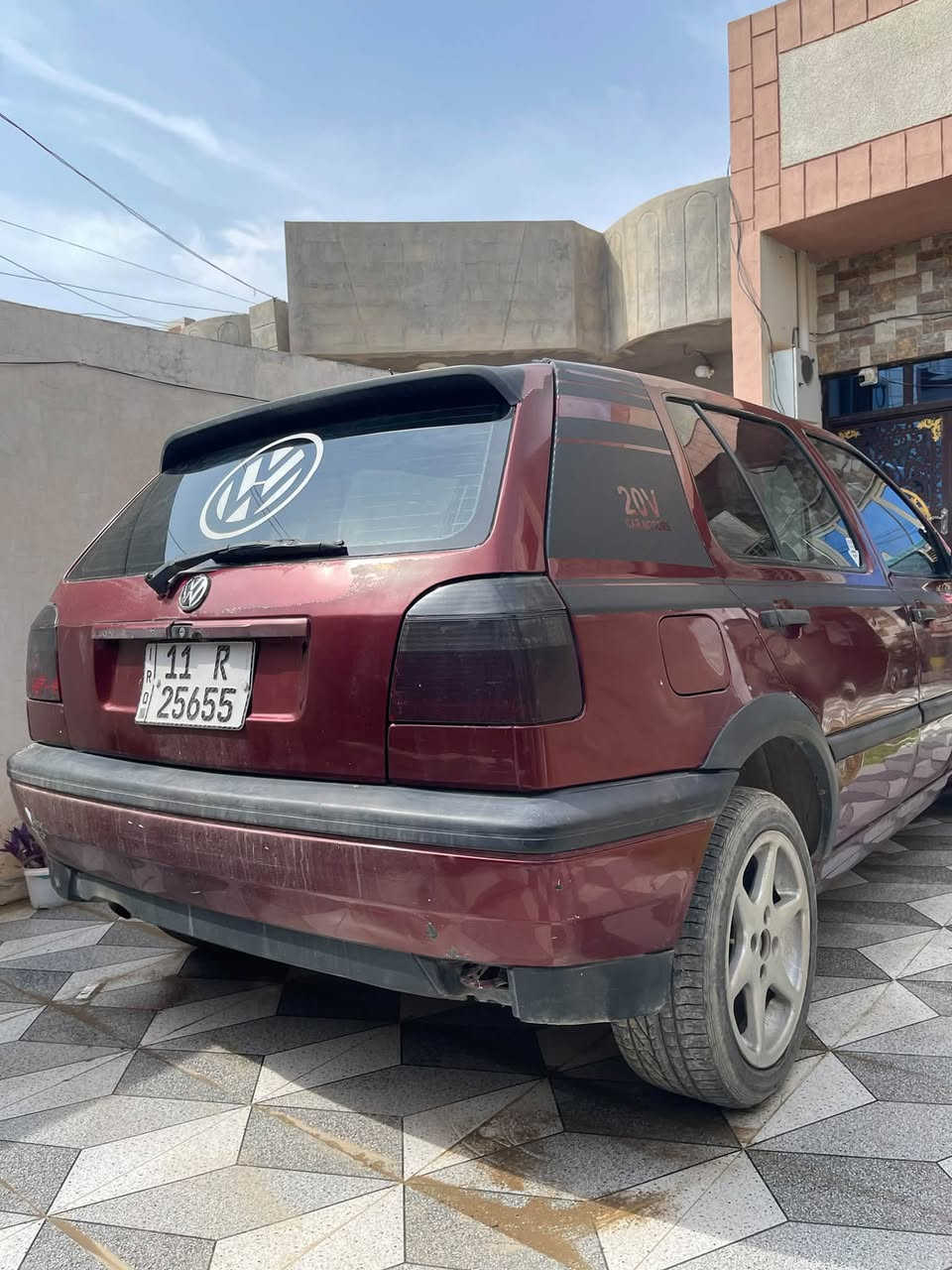 فولكس غولف • ١٩٩٣ • ١٨٠٠