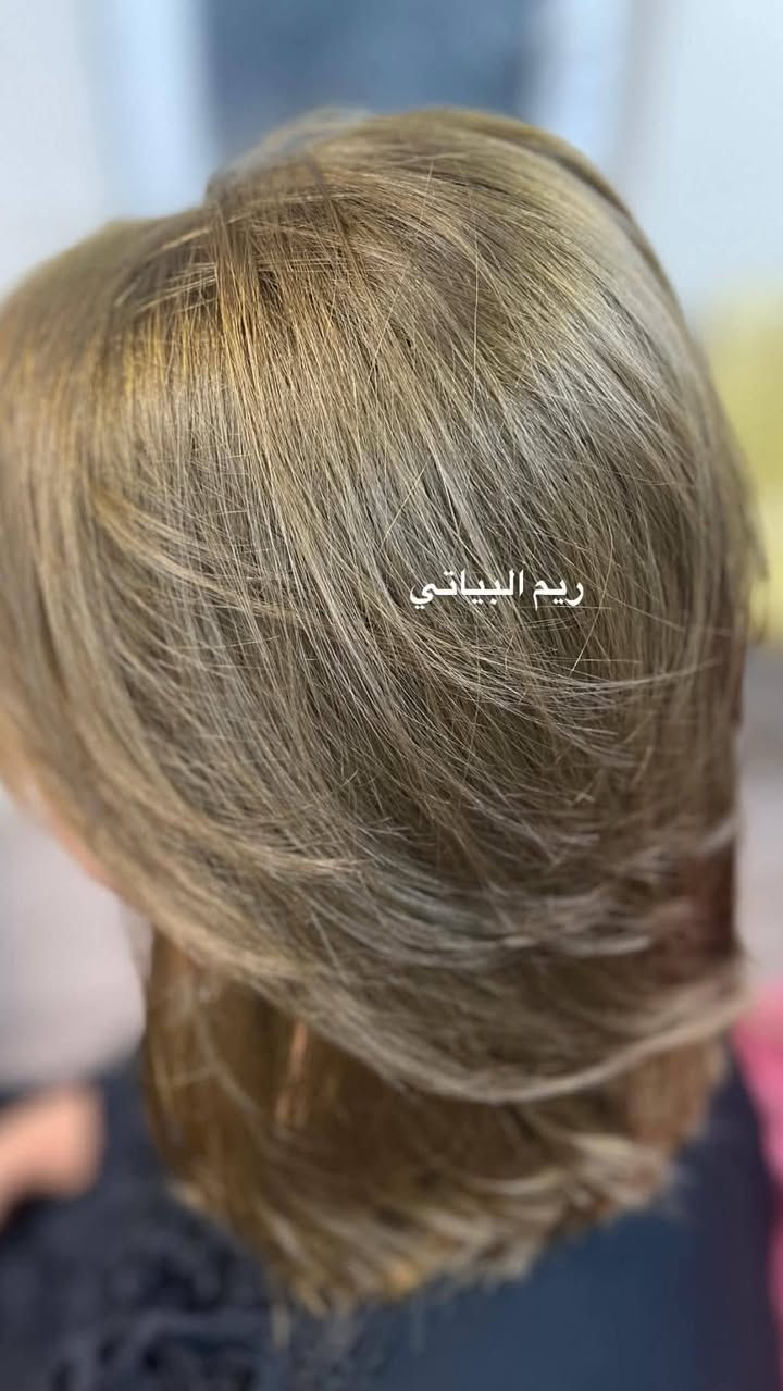 تريدين لون يغيّر اللوك كله؟ 😍✨
ريم البياتي تعرف شنو اللون اللي يليق عليچ 💇‍♀️🤎
صبغة مرتبة، لون يجنن ولمعة تخبل!
للحجز والاستفسار التواصل مع الصفحة
ريم البياتي 
#بسماية #بغداد #اكسبلور #متابعة #اكسبلورر

نص مكتوب في الصور:
- ريم الباتي