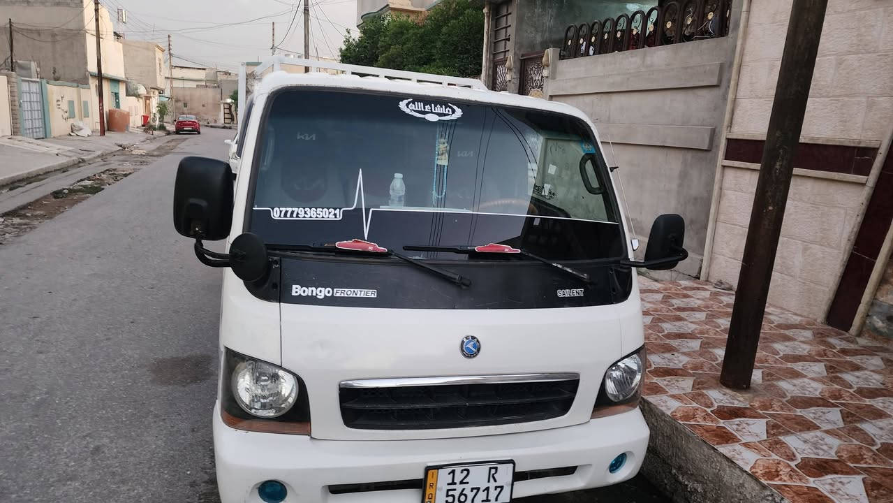 شاحنة حمل • موديل ٢٠٠١ • بدون صبغ
